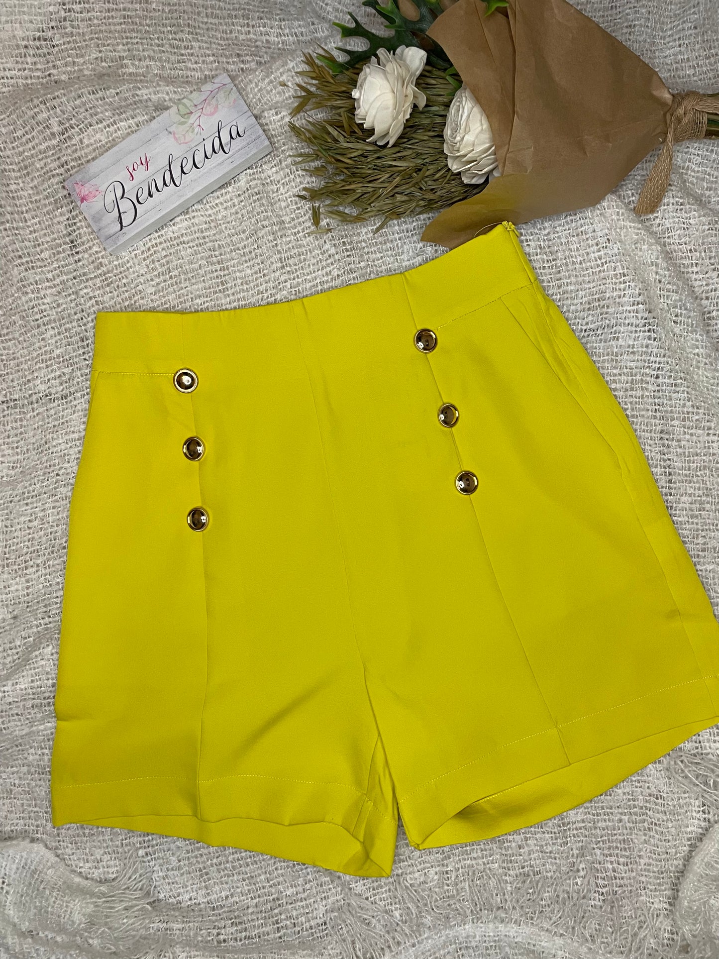 Jolie Yellow Short